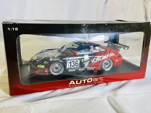 NEW AUTOART 1/18 YOKOHAMA PORSCHE 911 996 GT3 RSR 2005 Nurburgring Yokohama RARE - Picture 1 of 10