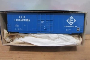HO Scale RoundHouse 1765 Single Door Hi Cube Box Car RH4349 - Picture 1 of 2