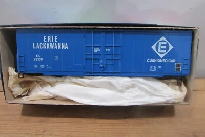 HO Scale RoundHouse 1765 Single Door Hi Cube Box Car RH4349 - Image 1 of 2