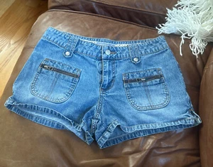 Vintage Low Rise Y2K denim Cargo shorts Womens Sz 7 Grunge Streetwear Cyberpunk - Picture 1 of 4