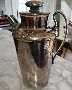Shaker cocktail vintage anni '20 Meriden piatto argento martellato merce da bar BELLO - Foto 1 di 10