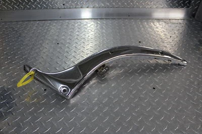 2008 SUZUKI BOULEVARD M50 LEFT REAR PASSENGER FENDER GRAB RAIL - Image 1 of 4