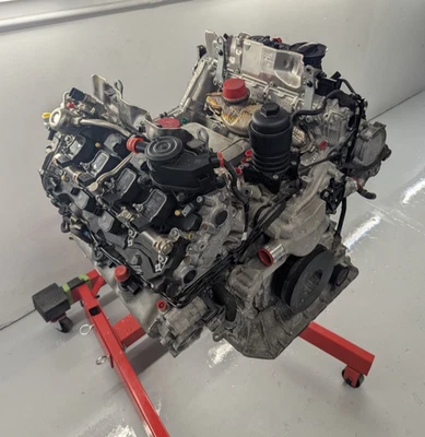 Conjunto de motor Audi RS7 RS6 Quattro 4,0 L 2021-2024 OEM Foto 1 de 4