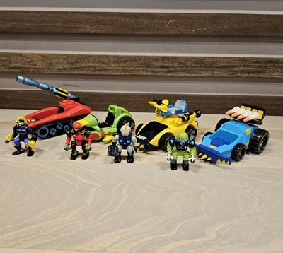 Z-bots Vehicle Lot  - Vehicle and Robot - Micro Machines Galoob Zbots - Image 1 of 4