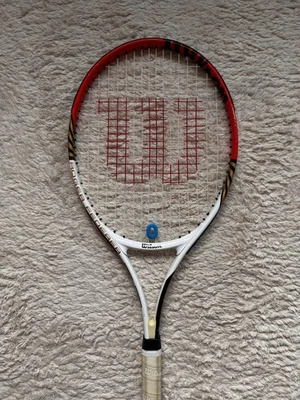 Tennisschläger Wilson Roger Federer 25 (white/red/black) - Bild 1 von 4
