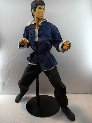 Комбинезон Art Asylum Ultimate Series 2001 Bruce Lee 18 дюймов Tall Game of Death - Изображение 1 из 4