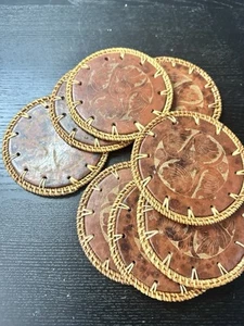 Sottobicchieri terracotta e rattan incisi set di 8 cabincore fatti a mano senza marchio boho - Foto 1 di 8