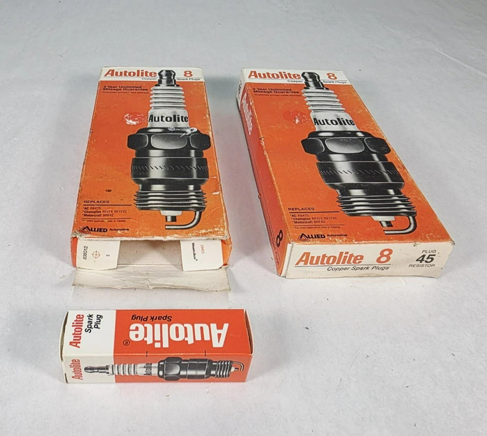 Bujías Autolite 45 Núcleo de Cobre Resistencia (Lote de 15) Nuevo Stock Antiguo Foto 1 de 4