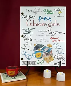 Gilmore Girls Pilot Script Signed- Autograph Reprints- 74 Pages- Lorelai & Rory - Picture 1 of 8