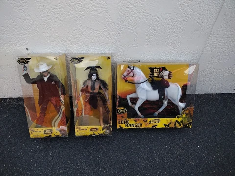 Disney Store The Lone Ranger Movie 12" Figure Set Lone Ranger Silver & Tonto New Cover