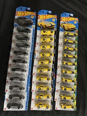 Ferrari SF90 Stradale 2025 gris Hot Wheels/amarillo GTB4/F40 amarillo - lote de 30 Foto 1 de 2