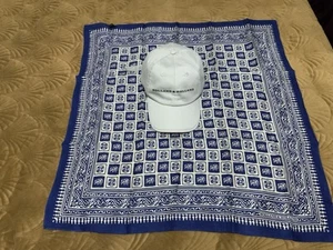 Holland & Holland Hombres Hecho a Mano Azul Estampado Lino Bufanda + Gorra Hecho en Inglaterra - Imagen 1 de 12