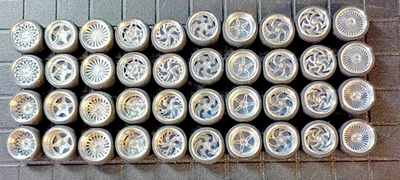 RUEDAS DE ALEACIÓN PERSONALIZADAS 10 JUEGOS PARA HOT WHEELS 83 SILVERADO 1/64 NUEVAS 10SET B C Foto 1 de 4