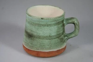 PHYL DUNN STUDIO MILK MUG AUSTRALIAN POTTERY RETRO MID CENTURY SIGNED 15cm Hight - Picture 1 of 8