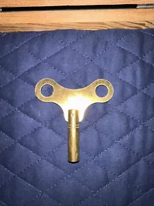 New Key For Wind Up Clock With Franz Hermle 350 Movement - Picture 1 of 5
