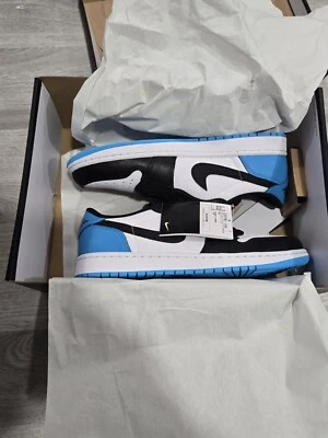 Jordan 1 Retro Bajo OG "UNC" Talla 10.5 Foto 1 de 4