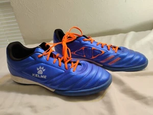 Kelme Soccer Shoes Professional Training Size 11.5 Men's - Picture 1 of 6