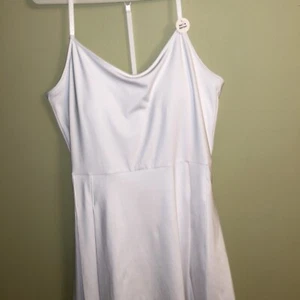 Tommy Bahamas Schläger-/Paddelkleid weiß Gr. L mit integriertem BH und Scort Neu mit Etikett - Bild 1 von 6