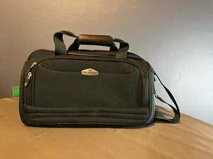 Ricardo Beverly Hills Travel Bag Big Sur Green Carry on Luggage 16" Case Vintage - Picture 1 of 10