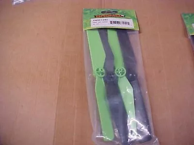 DROMIDA DIDE1242 = GREEN & BLACK PROP SET: XL370 (NEW) - Image 1 of 2