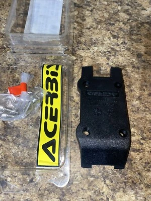 07-13 KTM 250SX: сменная вставка направляющей цепи Acerbis - черная (черная) - Изображение 1 из 4