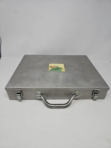 "Estuche portafolio de arte de presentación de metal de aluminio Pina Zangaro de colección 15,x12x2,5""" - Imagen 1 de 10