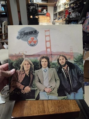 AMERICA HEARTS VINYL LP 1975 WARNER BROS. RECORDS DAISY JANE, OLD VIRGINIA,  - Image 1 of 3