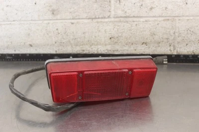 Задний тормозной фонарь 1993 Arctic Cat EXT 550 Y848 - Изображение 1 из 4