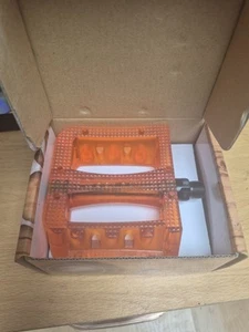 primo stricker bmx pedals 9/16 new orange - Picture 1 of 2