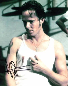 Dean Winters Signed Autograph 8x10 Photo - Ryan O'Reily on Oz Allstate Mayhem - Picture 1 of 2
