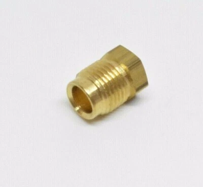 Brass Brake Fitting 7/16 24 UNF Male for 6.35mm Tube **NEW** - Image 1 of 4