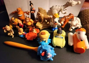 Lot of 16 Toys Mostly McDonald's Happy Meal SNOOPY, FRED FLINTSTONE, SARABI - Picture 1 of 10
