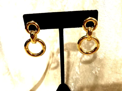 PENDIENTES COLGANTES BELLA ORO CÍRCULO, ORO AMARILLO 14K SOBRE RESINA (M4568G-24) Foto 1 de 4