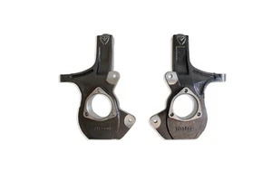 MaxTrac Steering Knuckles Fits 07-16 GMC Sierra 1500 / Chevy Silverado 1500 4WD - Picture 1 of 5
