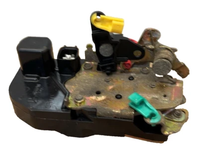 2006 2007 2008 2009 2010 DODGE CHARGER Right Front Door Latch Rh OEM: 4575894AB - Image 1 of 4