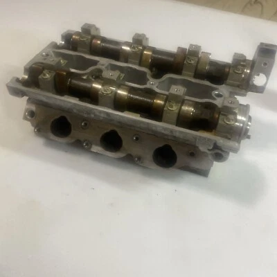 Culata izquierda de 2003 Cadillac CTS 3.2 (24449646) Foto 1 de 4