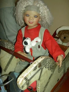 Annette Himstedt 1999/2000 Georgi II Puppe NEUWERTIG in OVP mit COA & Welpe - Bild 1 von 17