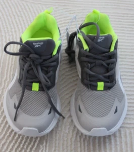 Nuevo Reebok Niños/Niñas Zapatos Atléticos Tenis Talla 2 Jóvenes - Imagen 1 de 4