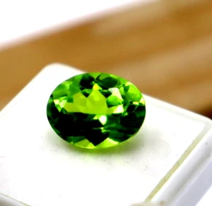 Oval Shape 8-9 Ct Natural Peridot Gemstone Green Color  Certified Loose Gemstone - Picture 1 of 7
