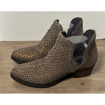 Very Volatile Veracruz Hand Woven Leather Cut Out Pointed Ankle Booties Womens 9 - Image 1 of 4