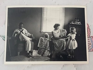 New! Vintage 1952 Sailor's Family Newport News, VA Black & White Photo Postcard - Picture 1 of 2