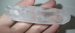 Afghanistan Clear Quartz Crystal Point 75.7 g Single Terminated 90x25x21 mm - Picture 1 of 5