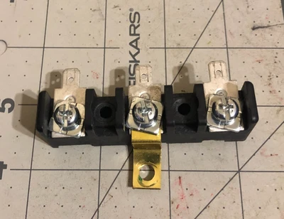 GE Dryer Terminal Block WE4M525 - Image 1 of 2