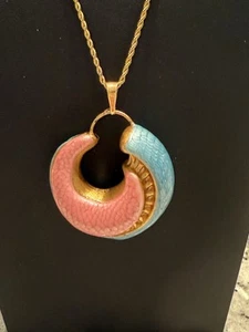 Xuping Round Pink Blue Reversible Pendant Necklace Charm Gold Tone - Picture 1 of 8