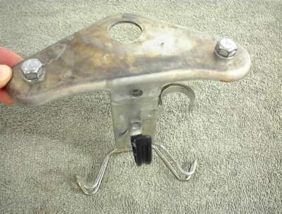 HONDA URBAN EXPRESS NU50 1982 1983 HORQUILLAS DELANTERAS PUENTE SUPERIOR TRIPLE ÁRBOL NU50M Foto 1 de 4