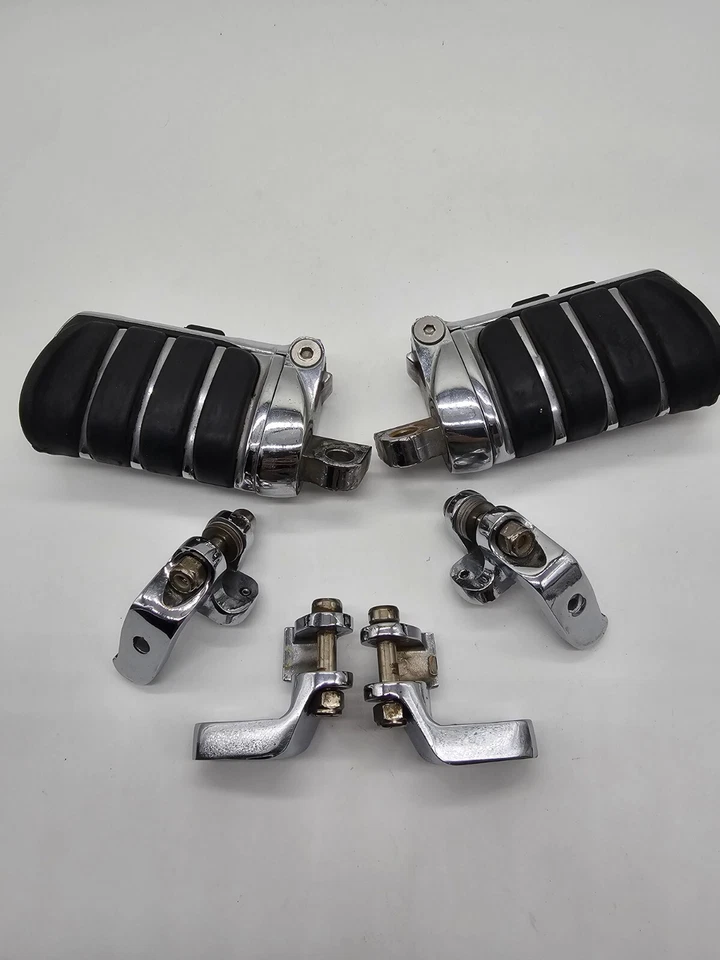 Harley Davidson Softail 2005 clavijas de carretera lámina de aire Foto 1 de 3