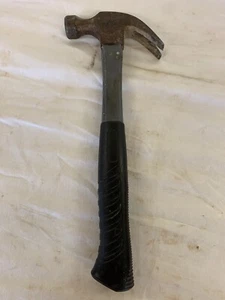 Used 16 oz Rubber/Fiberglass Handled Claw Hammer  - Picture 1 of 7