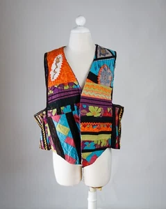 Vintage Handmade Quilted and Beaded Vest No Tag Size Lg/XL Colorful Patterned - Picture 1 of 1