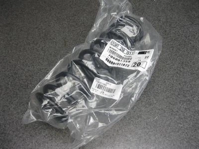 13 Can-Am Spyder ST mola de choque 706001359 nova 653 - Imagem 1 de 2