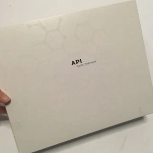 Dottikon API Game Changer gioco da tavolo sullo sviluppo di prodotti farmaceutici - Foto 1 di 9